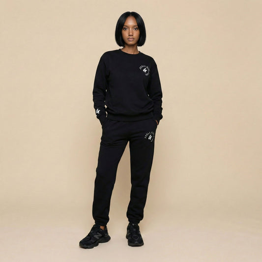 Timeless Collection™ Set — Black (Sweatshirt + Joggers)