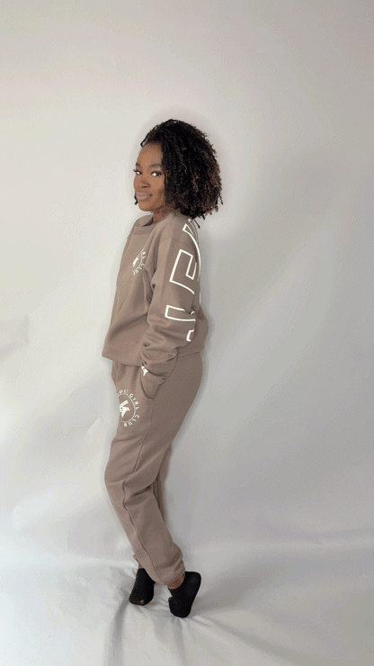 (PRE-ORDER) Distant Land Crewneck