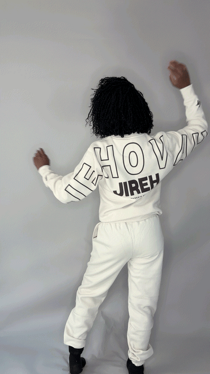 (PRE-ORDER) Lively White Crewneck