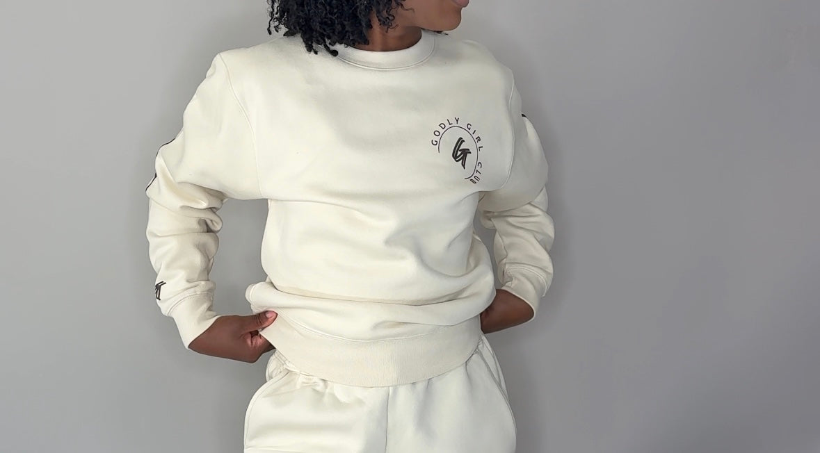 (PRE-ORDER) Lively White Crewneck